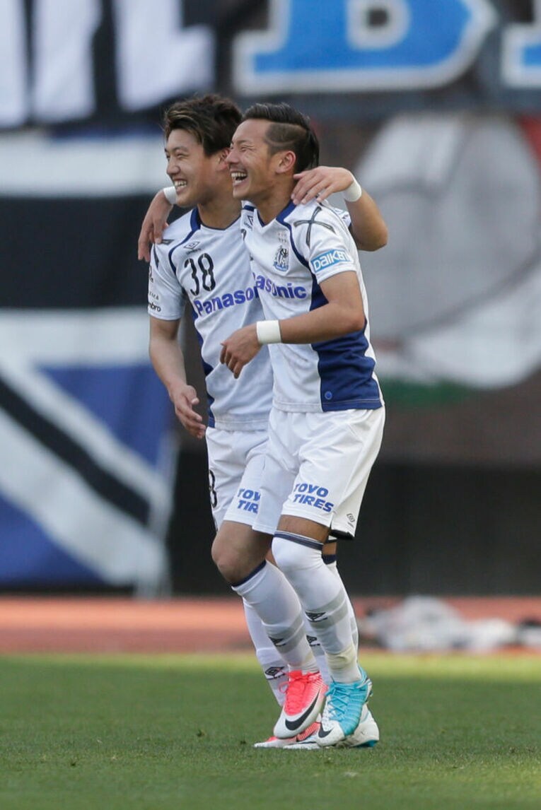 2017年の堂安と井手口　©Getty Images