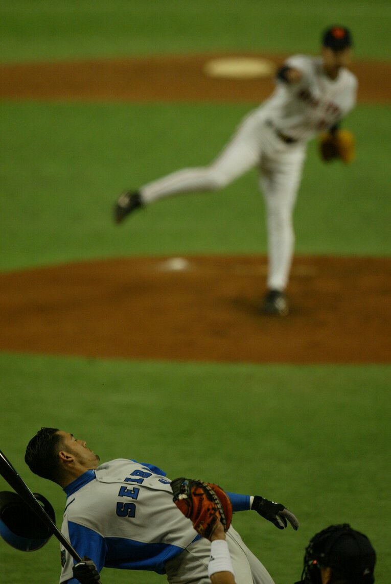 上原浩治vsカブレラ（2002年日本シリーズ）©︎Koji Asakura