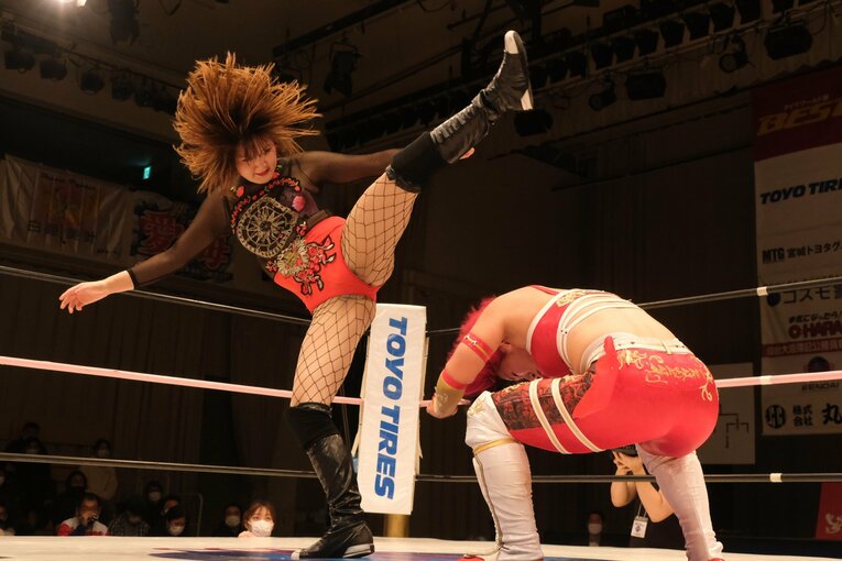 チサコ&岩田美香vs赤井沙希&朱崇花