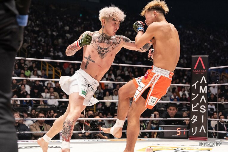 『RIZIN45.』平本蓮vs.YA-MAN　©RIZIN FF