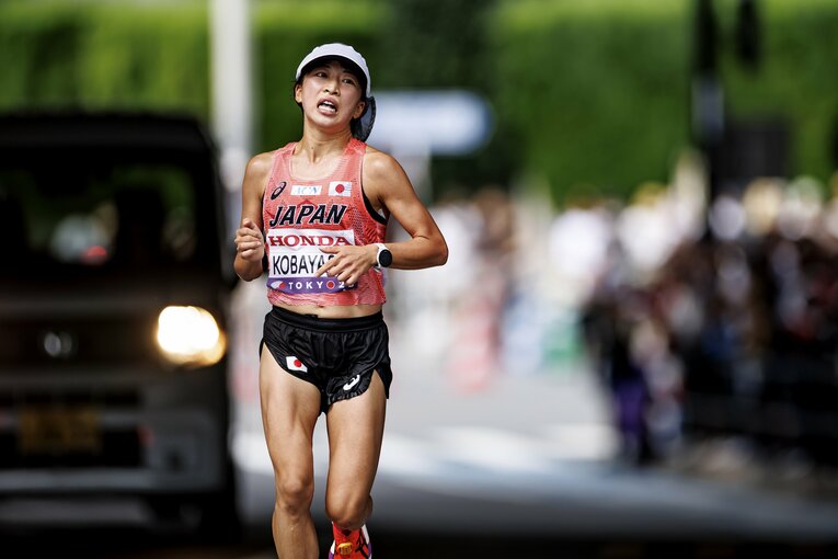 最終盤で「苦手意識があった」という上り坂を走る小林　©︎Kiichi Matsumoto