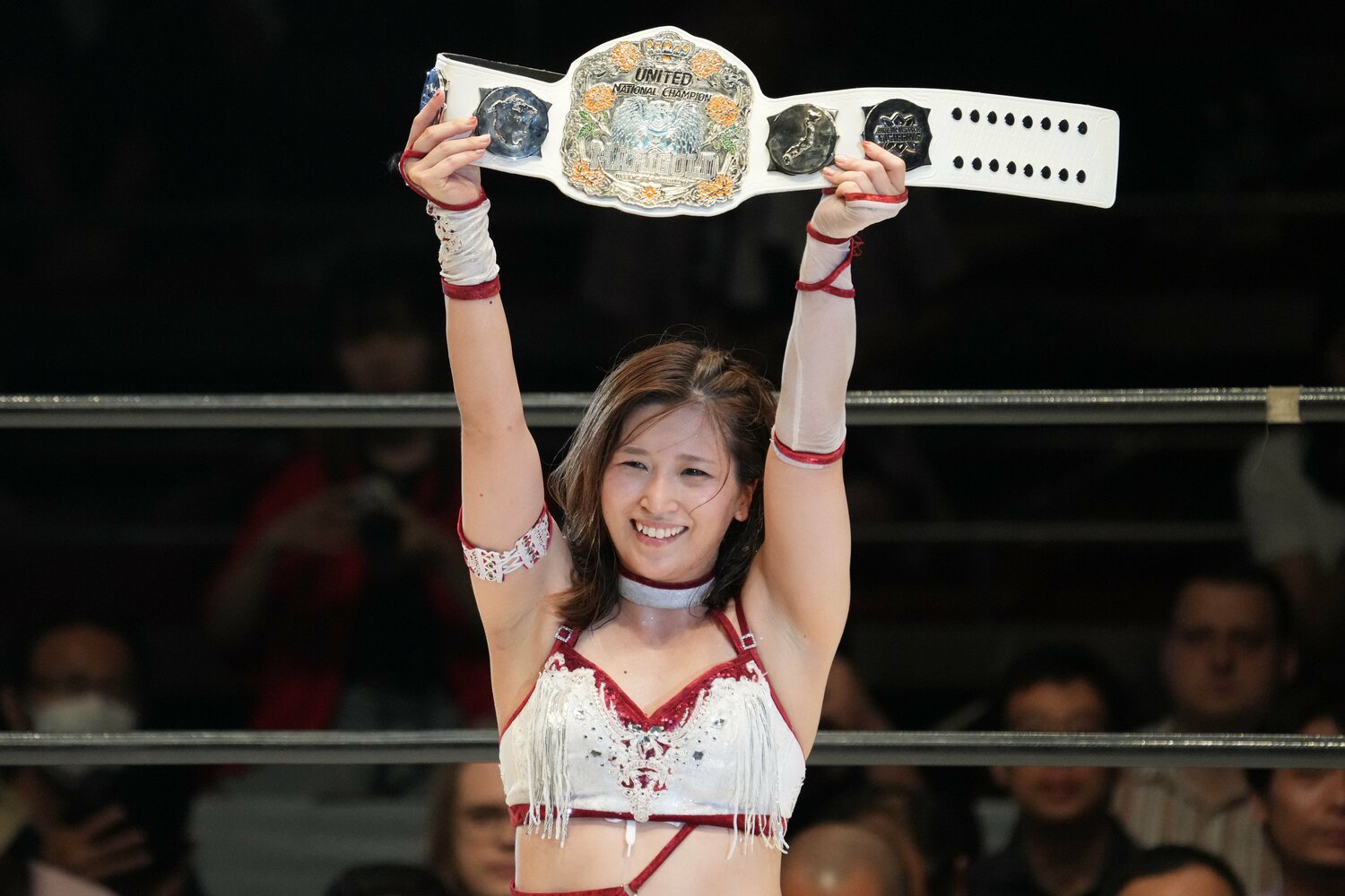 ボジラを倒し初代ユナイテッド・ナショナル王者になった青野未来。2024年7月13日、両国国技館　©Hiroki Watanabe