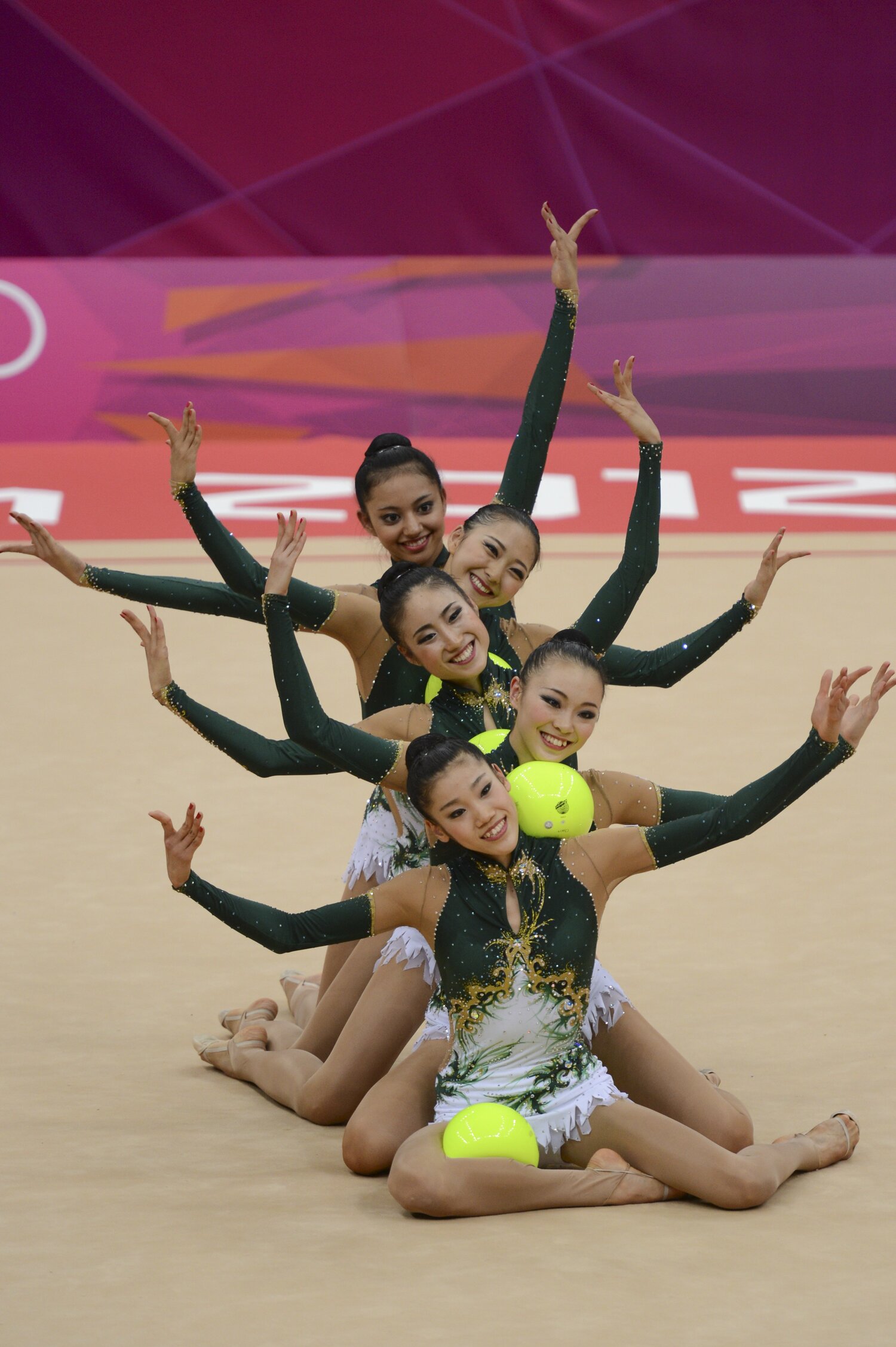 ロンドン五輪での演技　©Asami Enomoto/JMPA