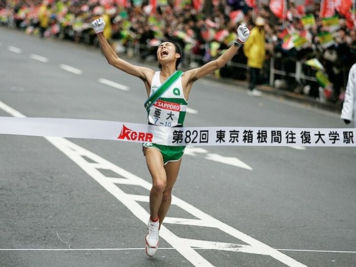 [平成18年第82回大会優勝] 亜細亜大学「駒沢大学5連覇を阻んだ“雑草魂”」＜Number Web＞ photograph by PHOTO KISHIMOTO