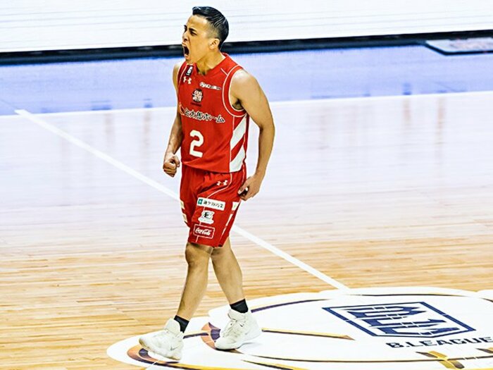 アメリカ時代のコーチが感心した、富樫勇樹のリーダーとしての成熟。＜Number Web＞ photograph by Kiichi Matsumoto