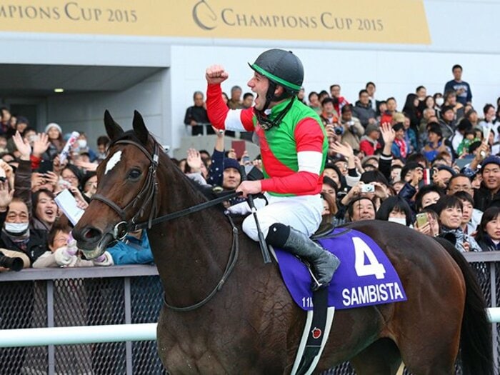 外国人騎手を買えば当たる、のか？砂の王者はサンビスタとデムーロ。＜Number Web＞ photograph by Yuji Takahashi