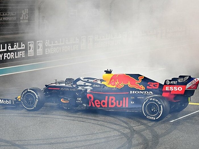 レッドブル・ホンダ、進歩の1年目。3つの勝利以上に互いの敬意が尊い。＜Number Web＞ photograph by Getty Images