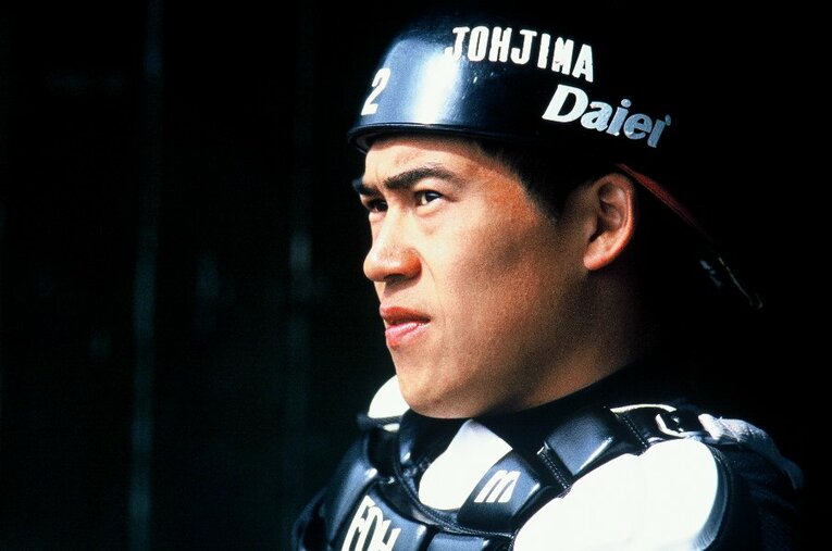 投手に育てられ、先輩捕手に教えられ超一流への階段を登って行った城島 ／ photograph by Koji Asakura