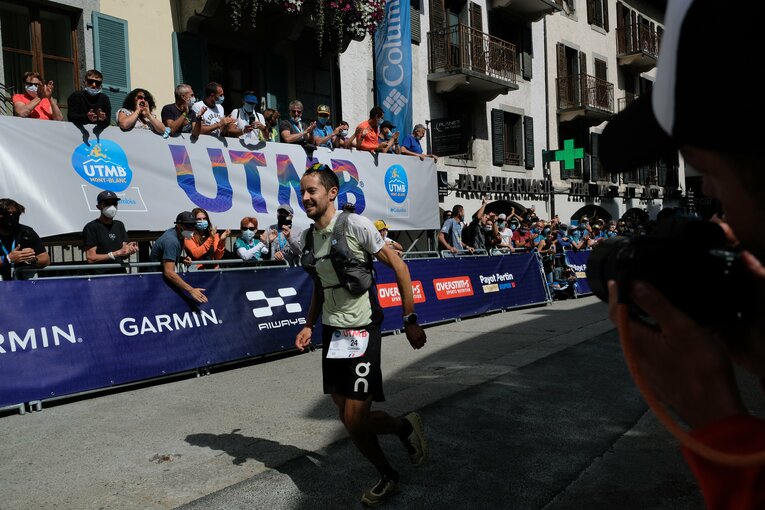 “超過酷”170kmトレイルレースUTMBはファン以外も感動する駅伝のようなレースだった(9)
