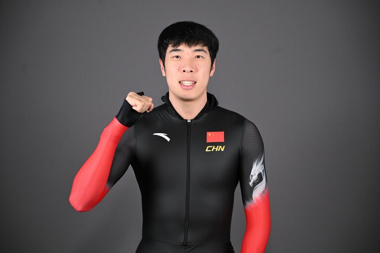 進路妨害で失格となった廉子文　©Getty Images