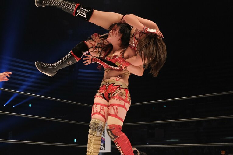 “元アイドルのパワーファイター”ひめか覚醒の日…父の死を乗り越え、スターダムリーグ戦で林下詩美にも勝利「もうクヨクヨしてられない」(77)