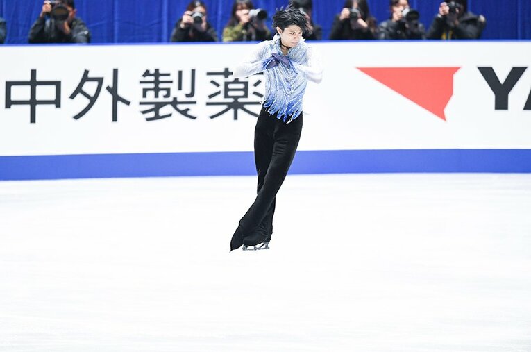 羽生結弦 ／ photograph by Asami Enomoto
