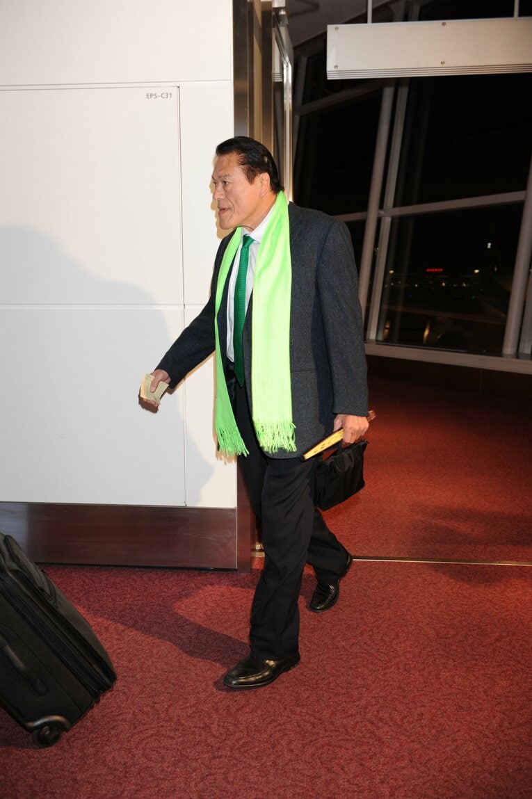 2013年、北朝鮮から帰国したアントニオ猪木　©Mami Yamada