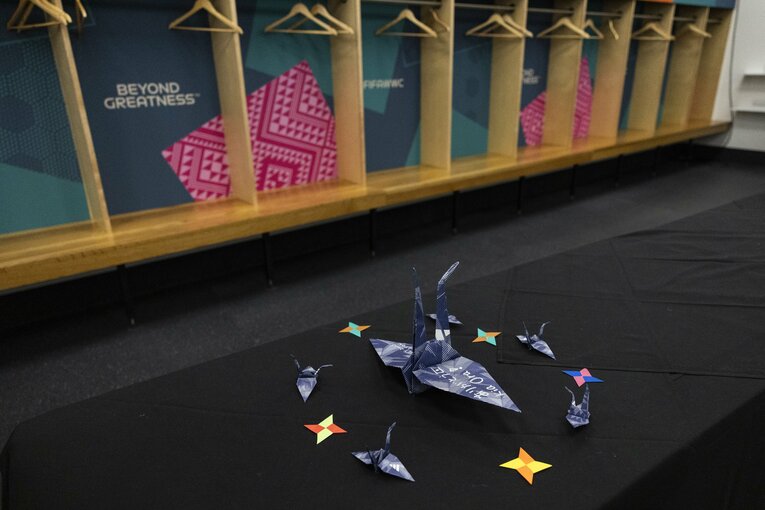 なでしこジャパンのロッカールームは「ARIGATO」のメッセージとともにキレイに整理整頓されていた【2枚目／全2枚】　©Getty Images