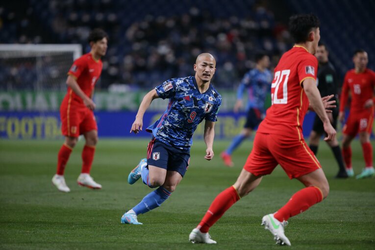 前田の鬼プレス（2枚中の2枚目）　©Kiichi Matsumoto/JMPA