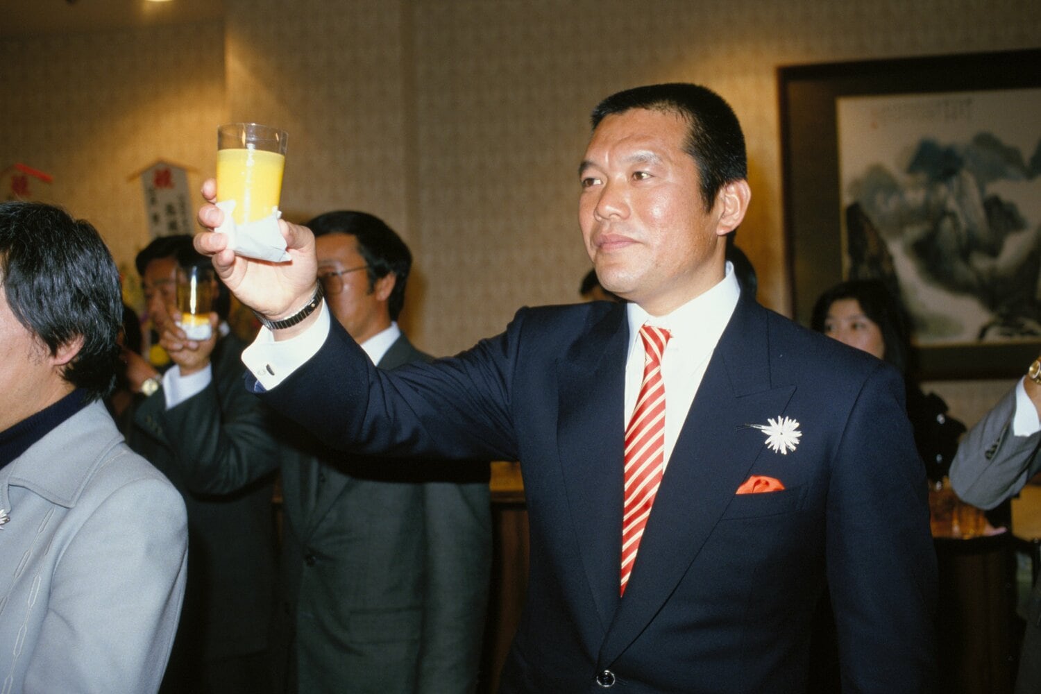 1985年、結果的に現役最終年になるシーズン前の鈴木啓示　©BUNGEISHUNJU