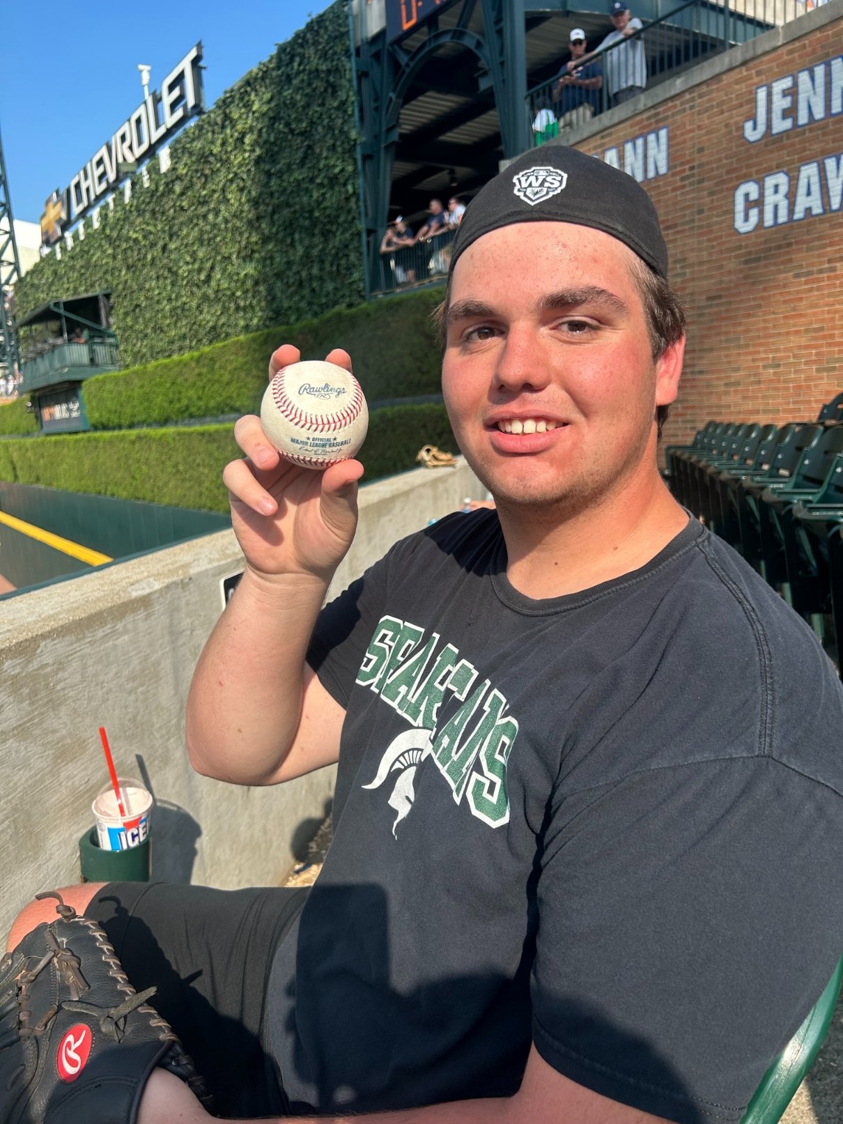 38号をゲットしたオーウェン・パターソン君（18）　©Naoyuki Yanagihara