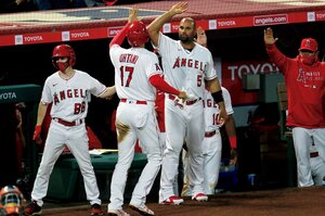 【人気】大谷翔平と“お父さん”のような大打者プホルス…球宴で“再会”したレジェンドが語っていた大谷への予言「二刀流ができるのは彼しかいない」