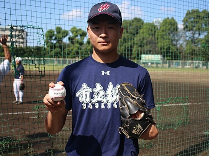 “育成のソフトバンク”がまたもお宝を発見？ 投手歴はわずか2年半の瀧本将生（18歳）はなぜ指名されたのか《育成11位》＜Number Web＞ photograph by Yu Takagi