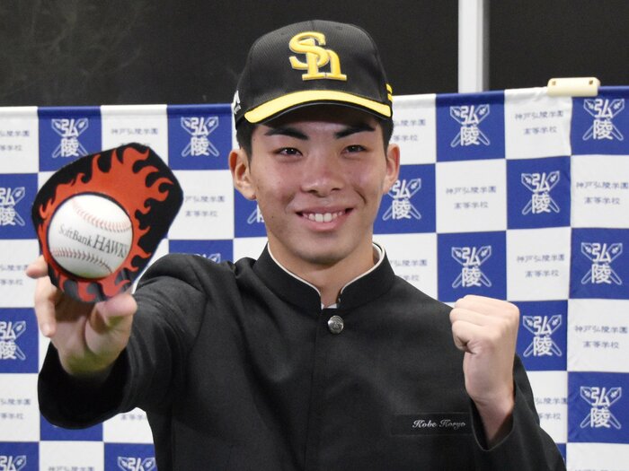 「夏こそ160キロを出したい」投手歴わずか2年…プロ注右腕の“放言”に監督激怒のワケは? ソフトバンクからドラフト1位指名・村上泰斗に訪れた転機<Number Web> photograph by JIJI PRESS
