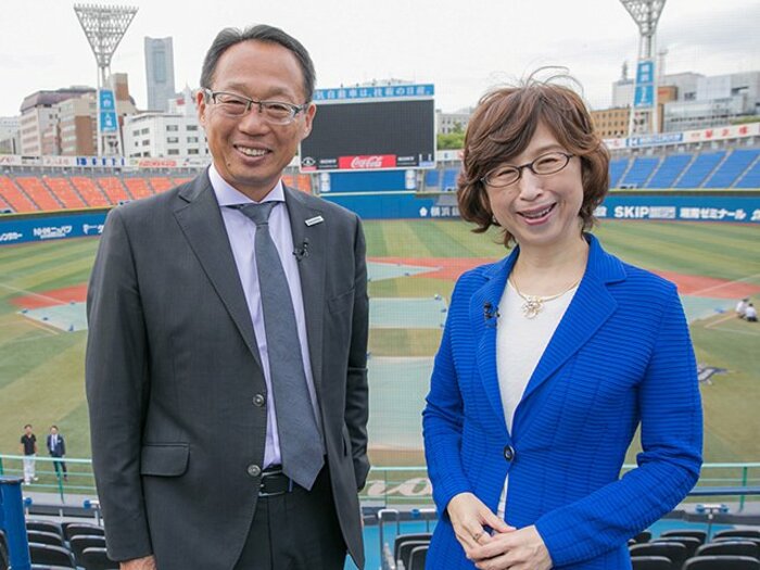 岡田武史と南場智子が語るスタジアムという場所の特権性とは。<Number Web> photograph by Ishizu Daisuke
