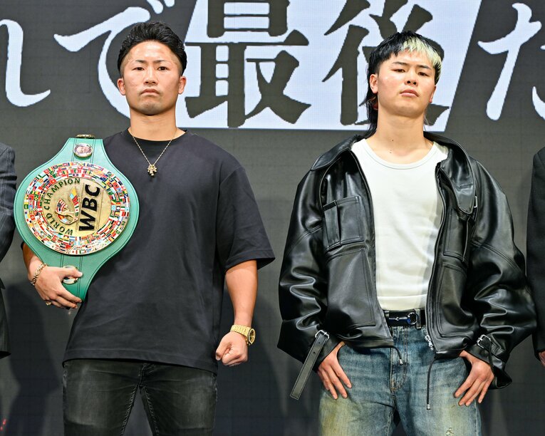 井上拓真vs.那須川天心の再戦（9月27日）が決まった記者会見の模様　©️Hiroaki Finito Yamaguchi/AFLO