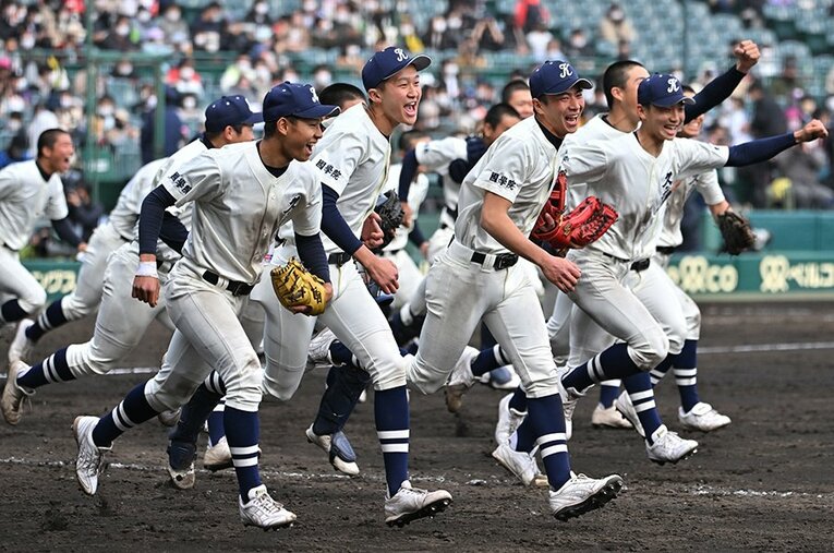 ベスト4に入った国学院久我山。進学校が見せた躍進は新鮮味に溢れた ／ photograph by Hideki Sugiyama