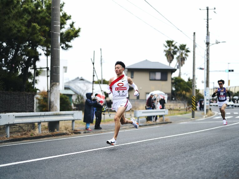 前回大会3区で区間賞の中野翔太もまさかの区間20位　©Yuki Suenaga