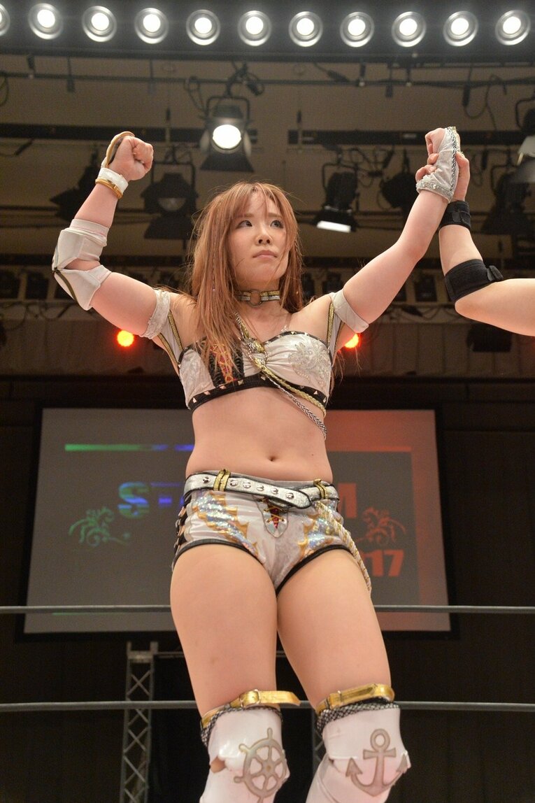 スターダム所属時のKAIRI（当時は宝城カイリ）　©STARDOM