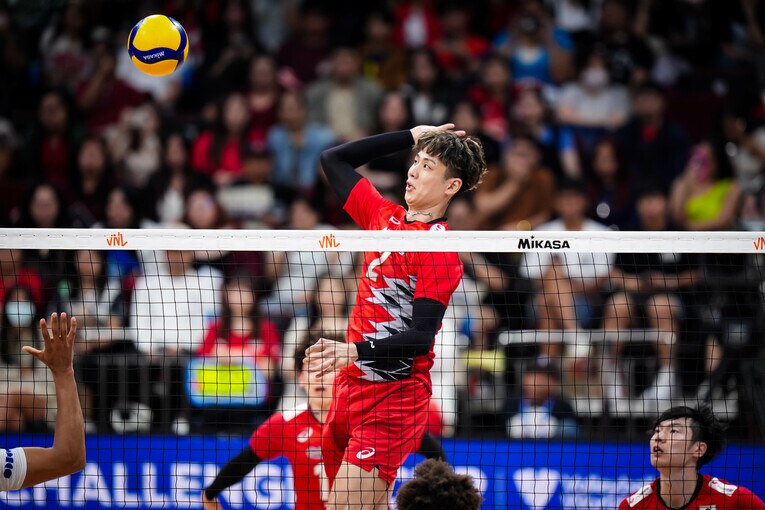 小野寺太志（VNLオランダ戦）　©︎Volleyball World