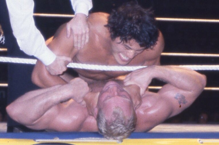 1978年11月23日、ヘーシンクの“ドタキャン騒動”により急遽対戦となった猪木とルスカ ／ photograph by 東京スポーツ新聞社