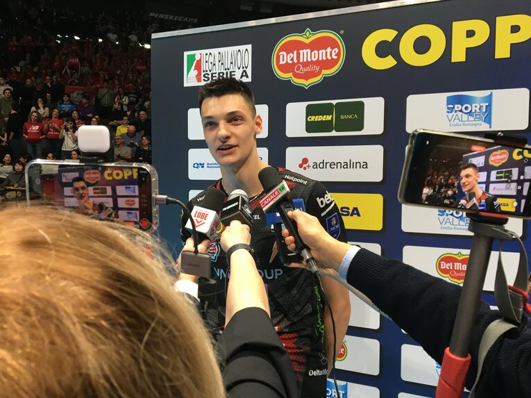 VNLで日本代表と戦ったチヴィタノヴァのブルガリア代表アレクサンダル・ニコロフ（21歳）©︎Takashi Yuge