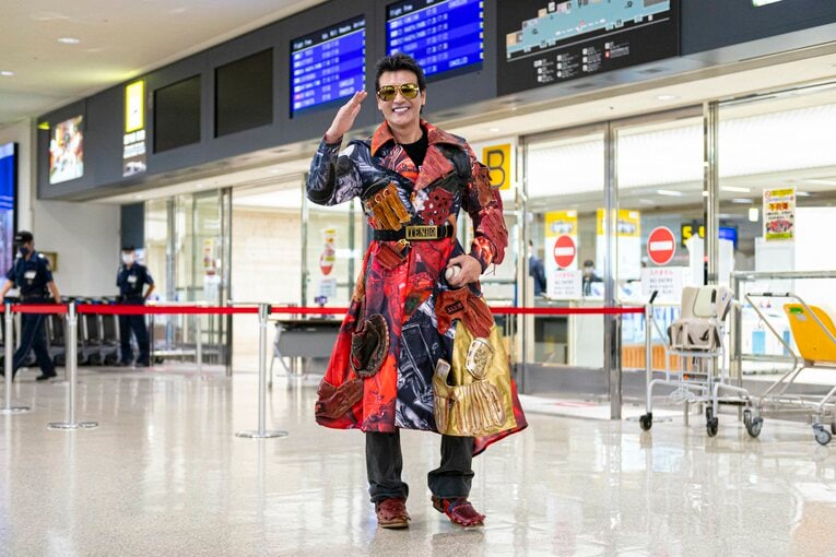 2月の那覇空港にて　©Takuya Sugiyama