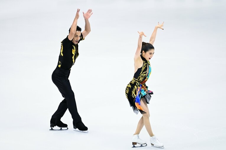 「すごい見つめられている感があって…」高橋大輔＆村元哉中が奏でる新たな関係性「音楽が鳴った瞬間、大ちゃんの目力が変わるんです」(30)