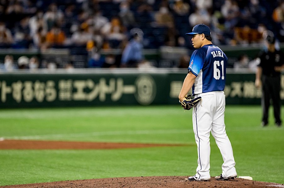 平良が挑む救援大記録<Number Web> photograph by Kiichi Matsumoto