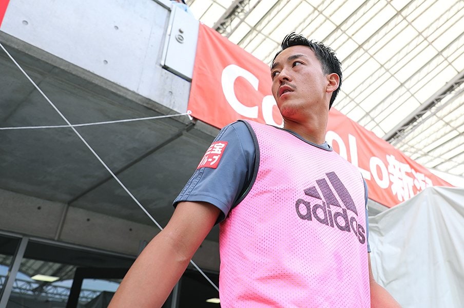 4人連続で新潟の主将が他クラブへ。なぜ今、磯村亮太がJ1長崎移籍?<Number Web> photograph by J.LEAGUE