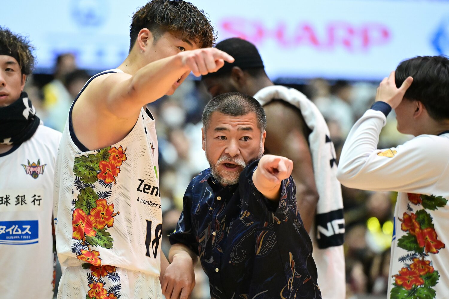 2022-23シーズンに琉球をBリーグ初優勝に導くなど、常勝軍団に育て上げた桶谷大HC　©︎AFLO SPORT