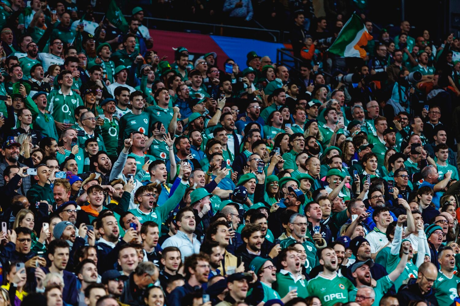 熱狂的なアイルランドのラグビーファンたち　©Kiichi Matsumoto