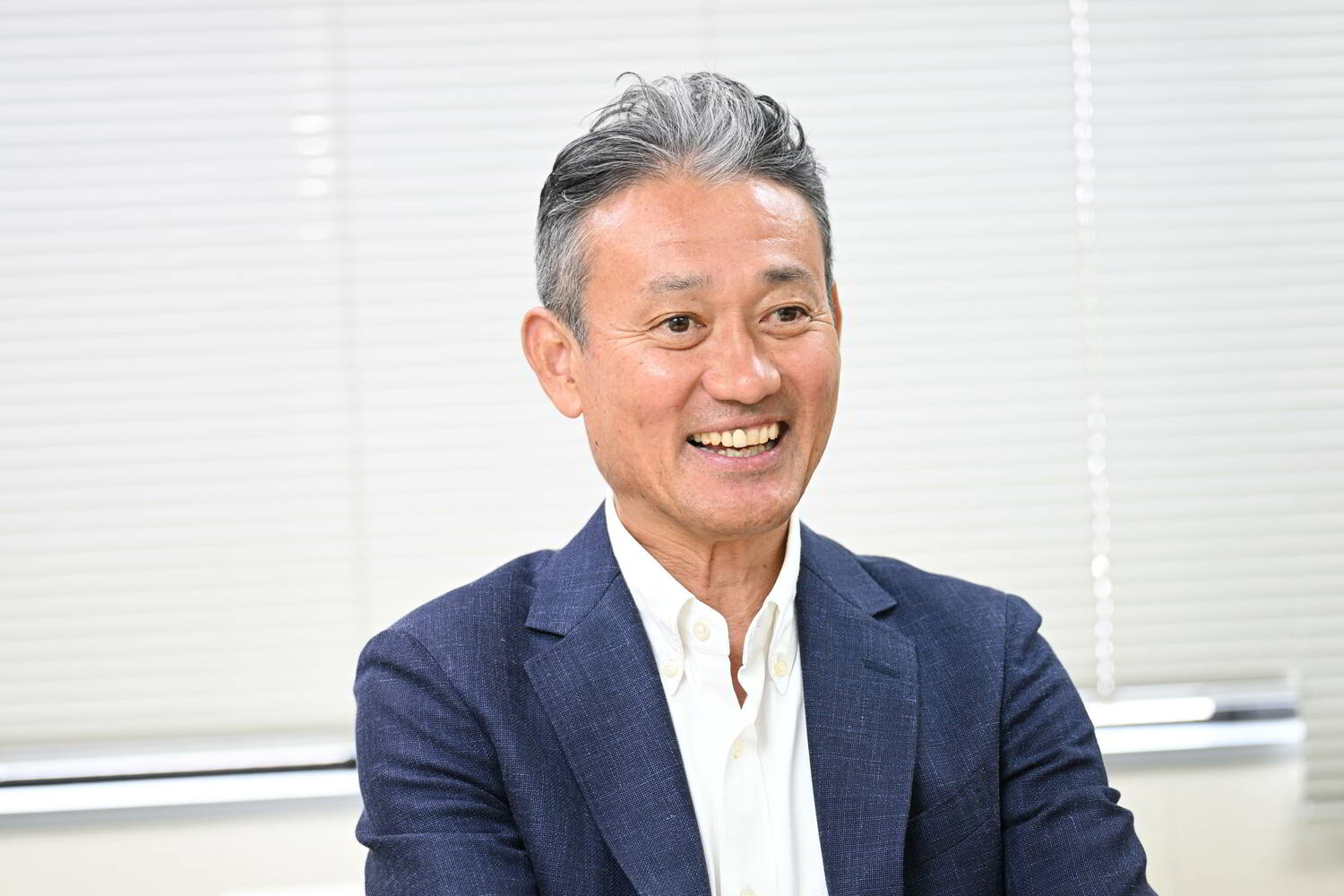 日本陸連の高岡寿成シニアディレクター　©︎BUNGEISHUNJU