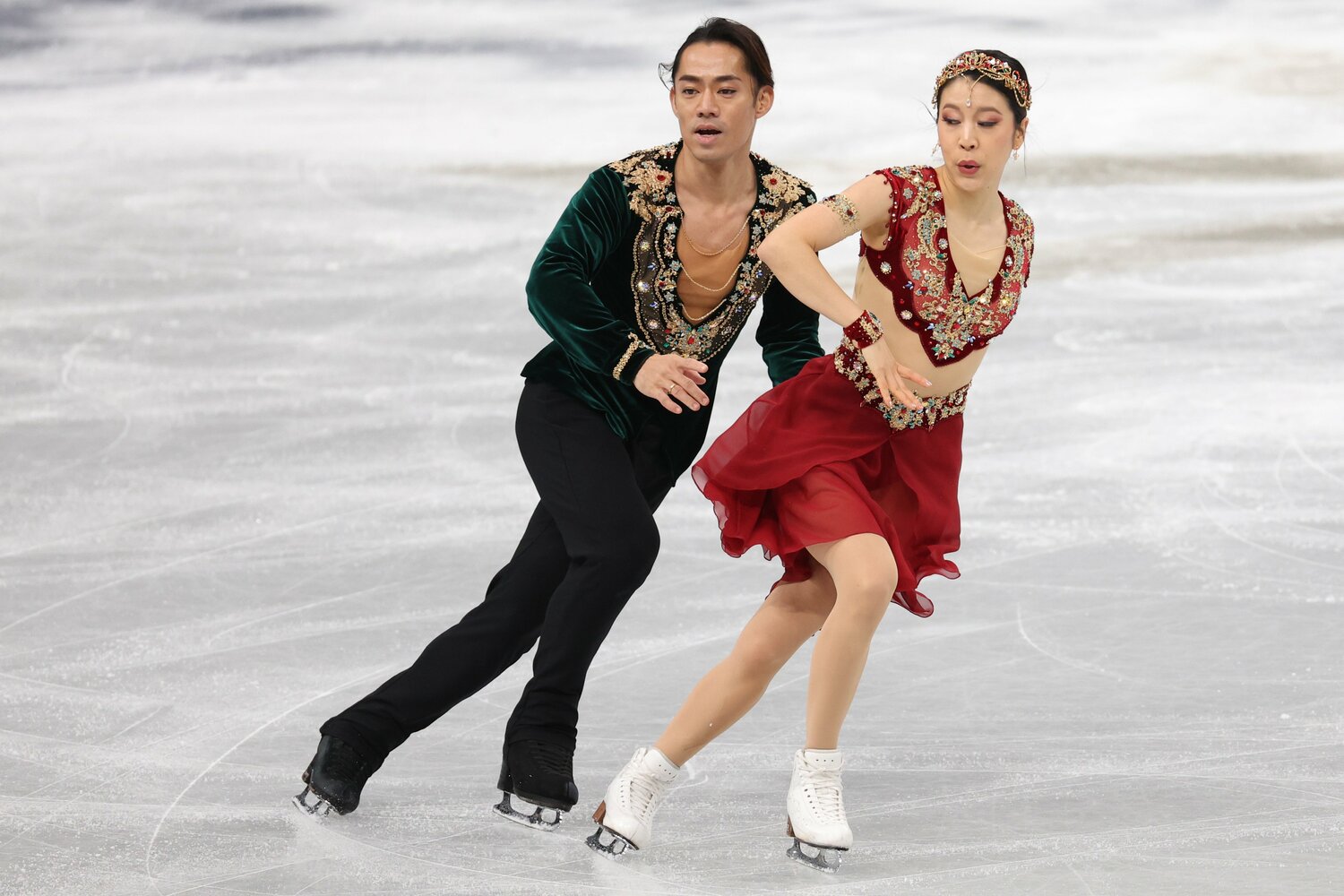 リズムダンスではミスのあった村元＆高橋組だが、フリーでは安定した演技を見せた