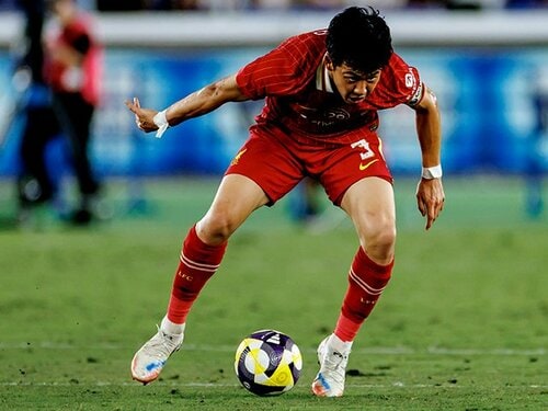 LFC PRE-SEASON JPN NUMBERING TSH 3 遠藤 航 リヴァプール,遠藤航との