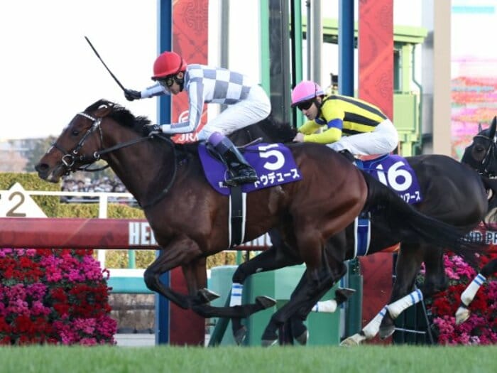 ドウデュースを「あえて外した」理由とは？ 2024年“平地GI全24レース”の勝ち馬を無茶ぶり予想「リバティアイランドはアーモンドアイ級に…」＜Number Web＞ photograph by JIJI PRESS