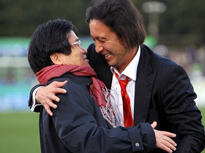久米一正がサッカー界に遺したもの。「情熱とビジネス感覚の両立を」＜Number Web＞ photograph by AFLO