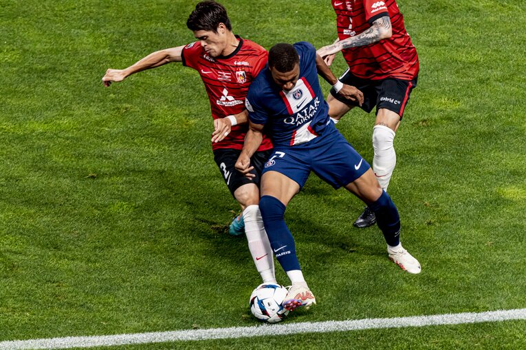 2戦目にPSGと対戦したレッズの酒井　©Kiichi Matsumoto