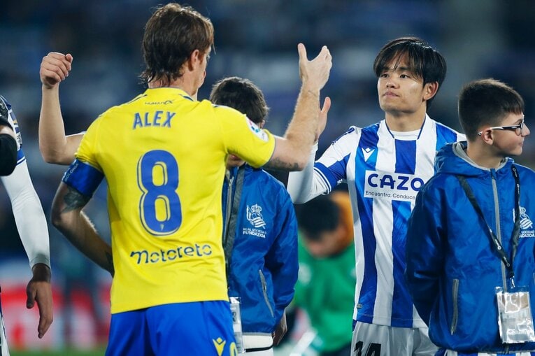 「久保建英と名手シルバの相性が抜群」な決定的瞬間…“90＋11分フル出場”を撮って感じるソシエダ監督の「クボへの高い信頼」(10)