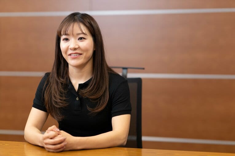現在の吉田知那美さん　©Shiro Miyake