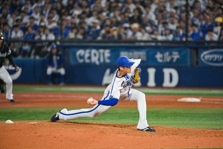 中川颯の美しいアンダースロー　©Nanae Suzuki