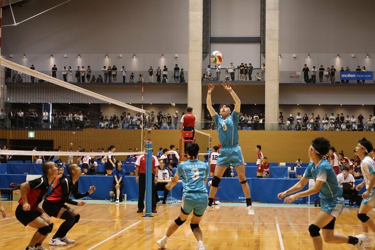 インターハイ8強進出に貢献した清風高校セッター松本凛虎（筆者撮影）