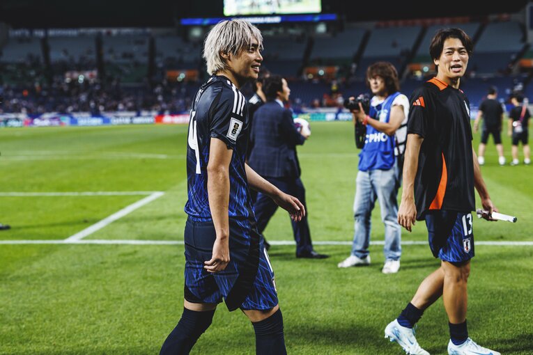 伊東純也、中村敬斗（2024年W杯アジア最終予選・中国戦）©︎Kiichi Matsumoto