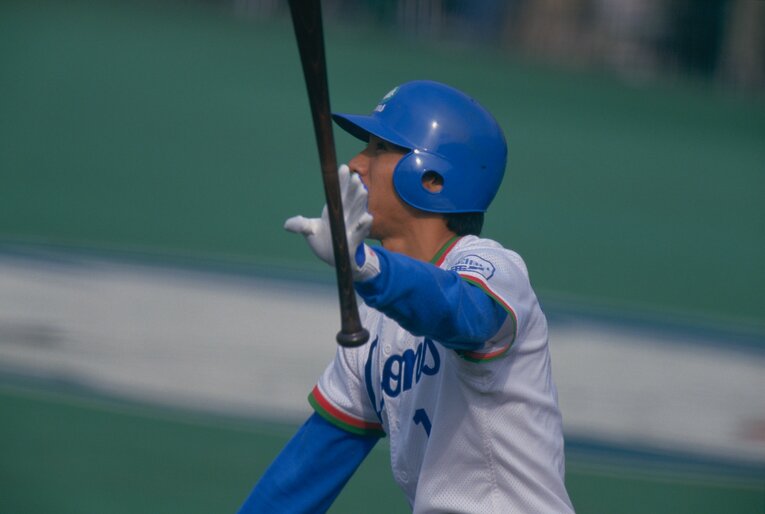 高卒で進んだ西武はドラフト外での入団だった秋山幸二　©Koji Asakura